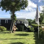Charme Logies Wad Zout 't Chalet *
